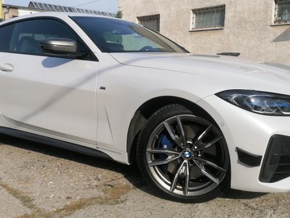 BMW M440i xDrive Coupe