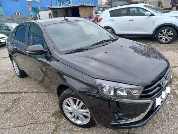 LADA Vesta 1,6 AT