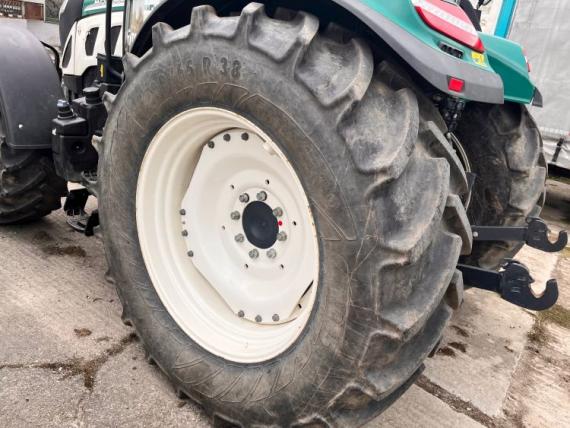 Traktor ARBOS P 5115 