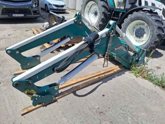Traktor ARBOS P 5115 