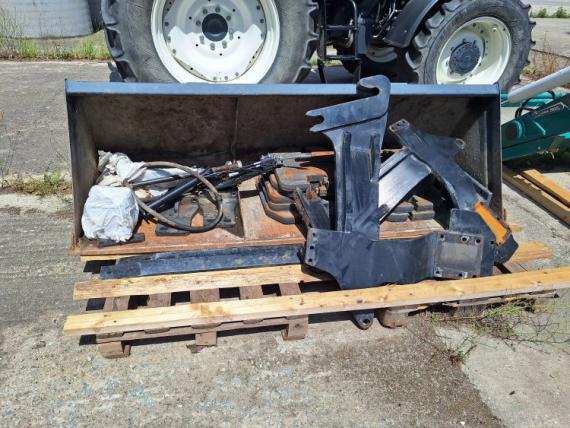 Traktor ARBOS P 5115 