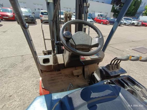 Vysokozdvižný vozík HELI EX418