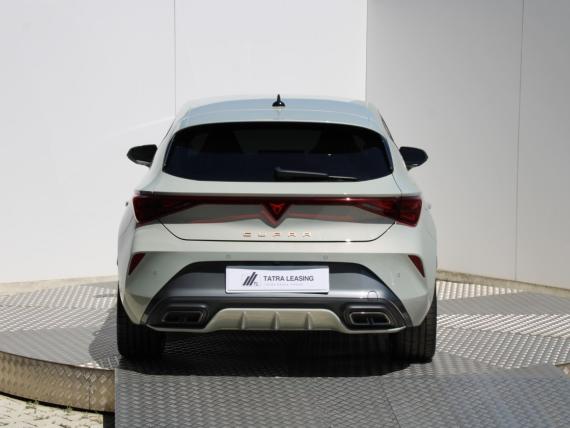 Cupra Leon 1,5 eTSI 
