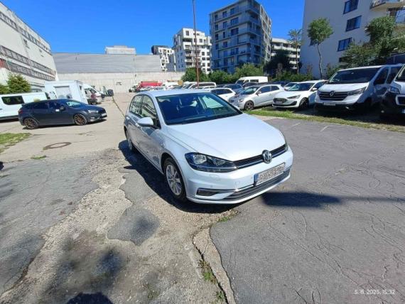 Volkswagen Golf Comfortline 1.6 TDI 