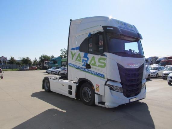ťahač Iveco S-WAY AS440S49T