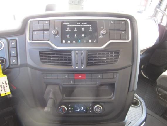 ťahač Iveco S-WAY AS440S49T